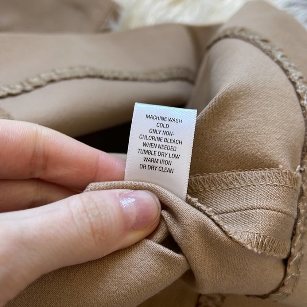 Banana Republic Tan Pencil Skirt - Picture 8 of 8